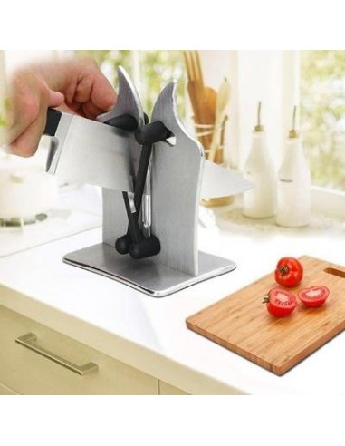 Aparat pentru ascutit cutite